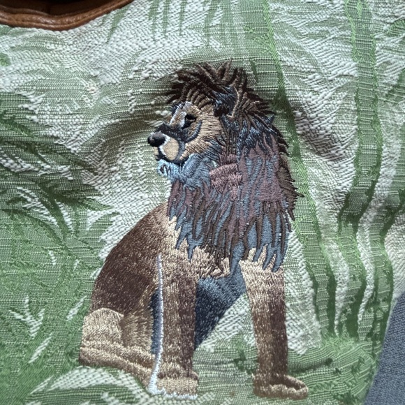 Bueno Bag, NWT, embroidered lion, tropical, jungle, handbag, eclectic - Picture 8 of 11